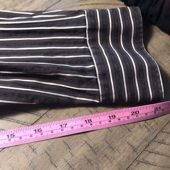 Ted Baker Classic 💯 % Cotton Brown and White Striped Shirt. See measurements. - Picture 10 of 12